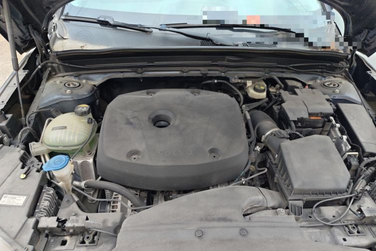 Used Volvo XC40 2021 T4 Four-Wheel Drive Smart Luxury Edition Engine Bay