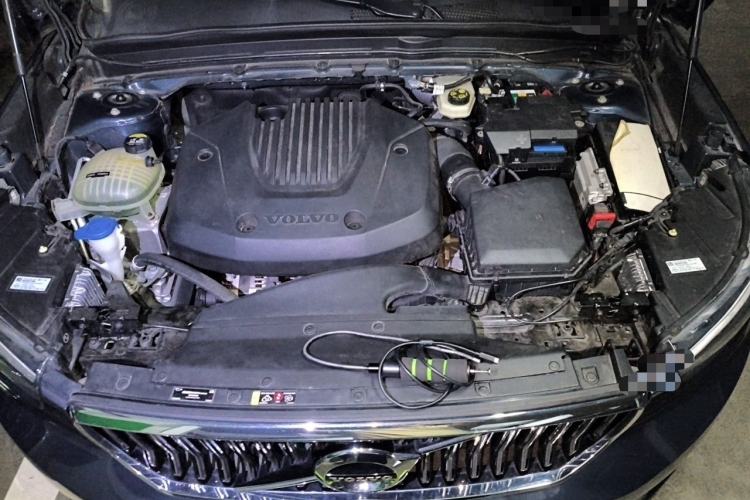 Used Volvo XC40 2021 T3 Zhiyuan Luxury Edition Engine Bay