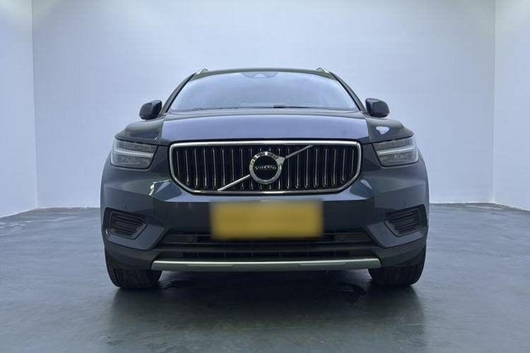 Used Volvo XC40 2021 T4 4x4 SmartDrive Fashion Edition Exterior 1