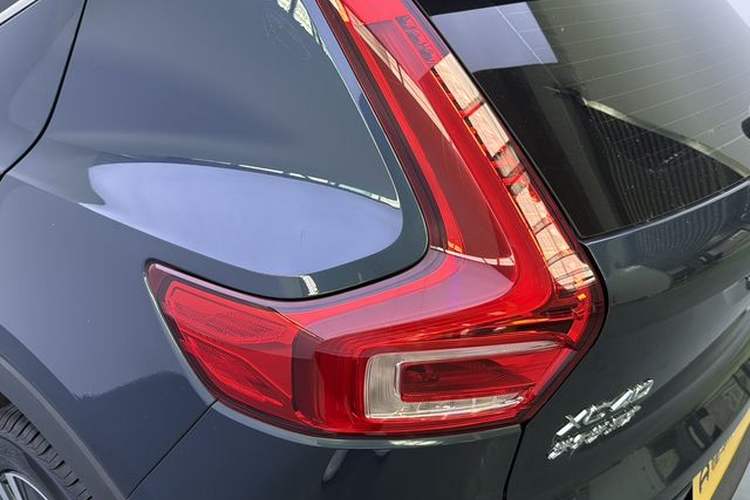 Used Volvo XC40 2021 T4 4x4 SmartDrive Fashion Edition Exterior 10
