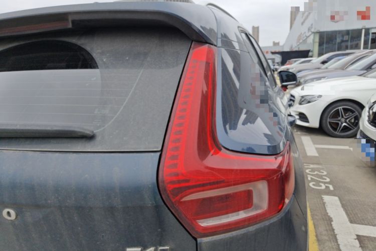 Used Volvo XC40 2021 T4 Four-Wheel Drive Smart Luxury Edition Exterior 3