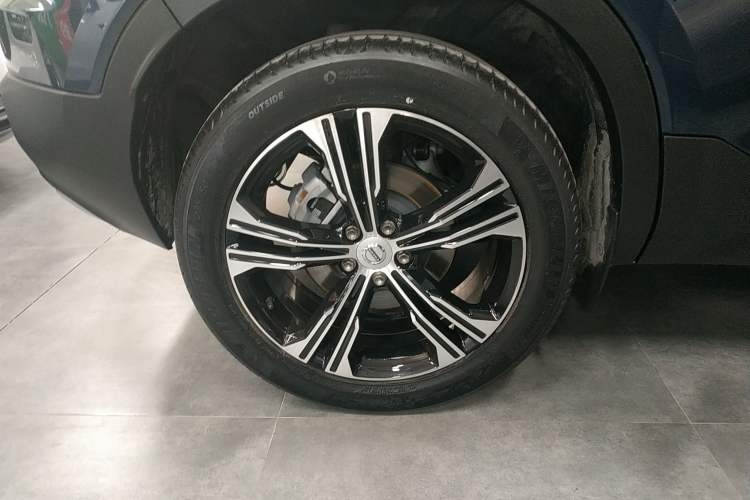 Used Volvo XC40 2021 T4 Four-Wheel Drive Smart Luxury Edition Exterior 8