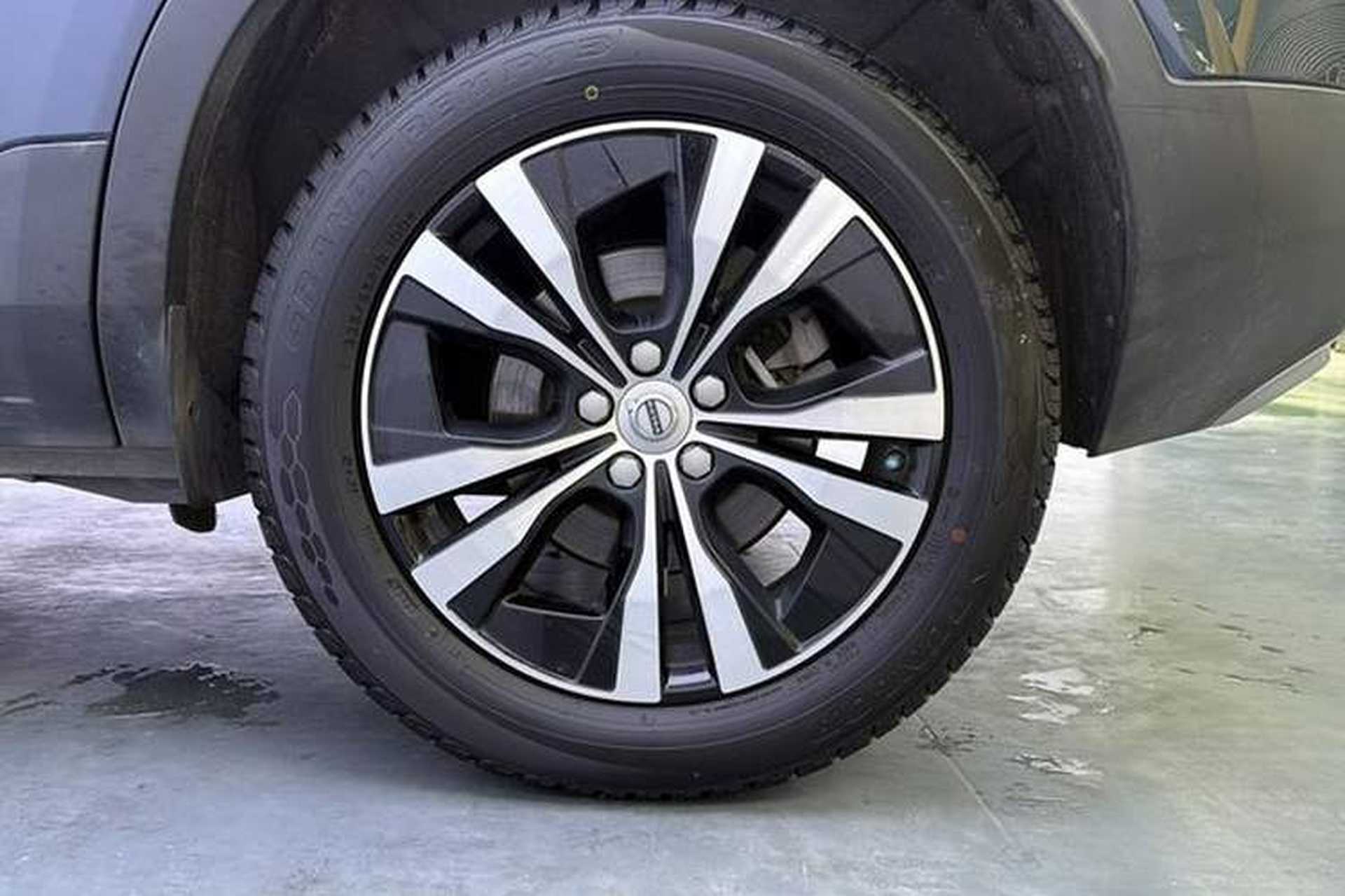 Used Volvo XC40 2021 T4 4x4 SmartDrive Fashion Edition Exterior 9