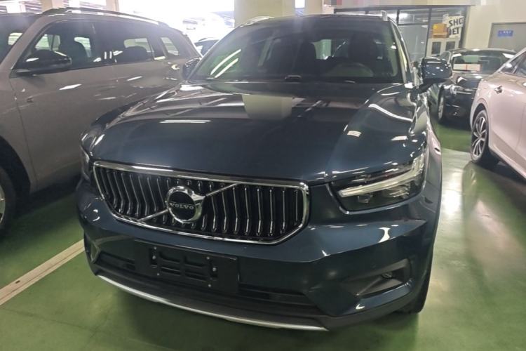 Used Volvo XC40 2021 T4 Four-Wheel Drive Smart Luxury Edition Front