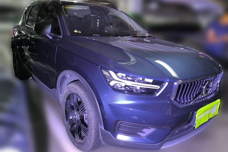 Used Volvo XC40 2021 T3 Zhiyuan Luxury Edition Front Right 45 Deg