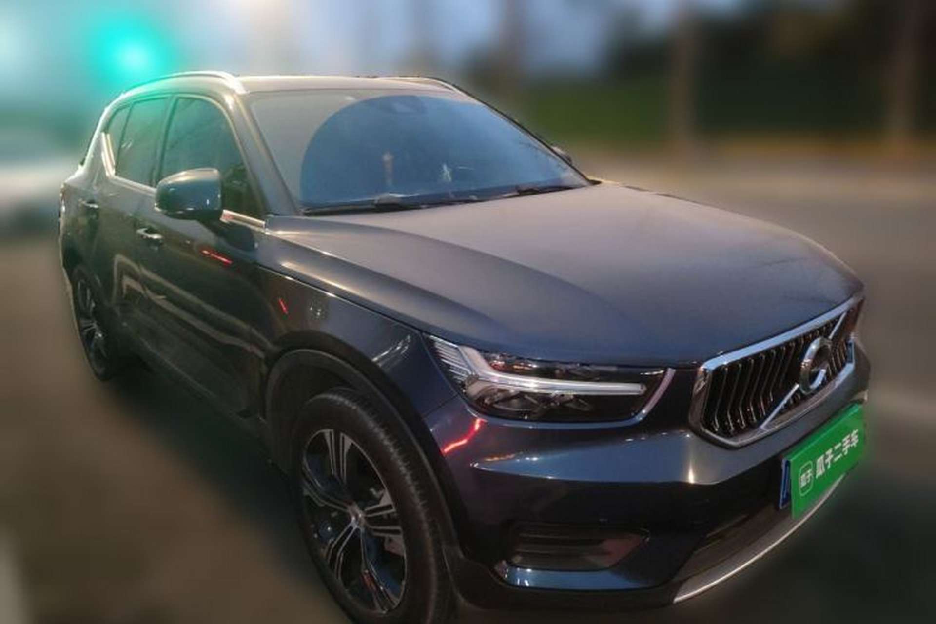 Used Volvo XC40 2021 T4 Four-Wheel Drive Smart Luxury Edition Front Right 45 Deg