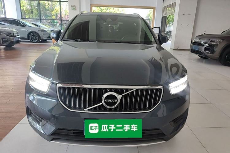 Used Volvo XC40 2021 T4 4x4 SmartDrive Fashion Edition Front