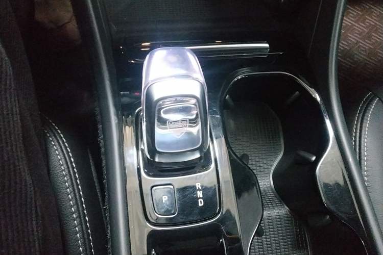 Used Volvo XC40 2021 T4 Four-Wheel Drive Smart Luxury Edition Gear Lever