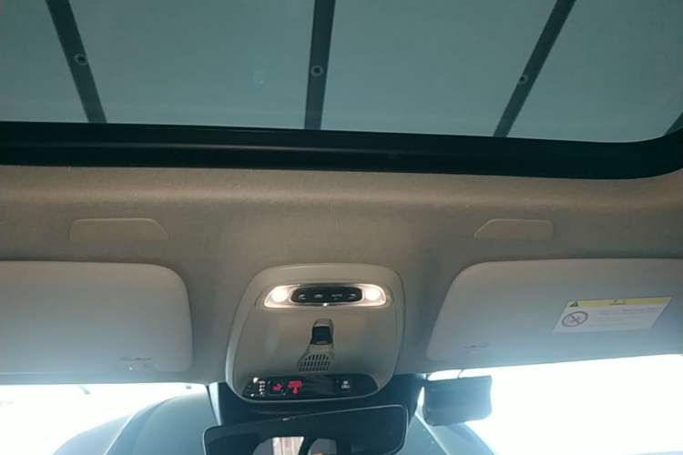 Used Volvo XC40 2021 T4 Four-Wheel Drive Smart Luxury Edition Headliner