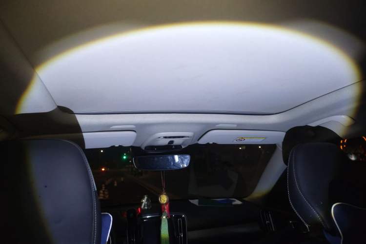 Used Volvo XC40 2021 T4 Four-Wheel Drive Smart Luxury Edition Headliner