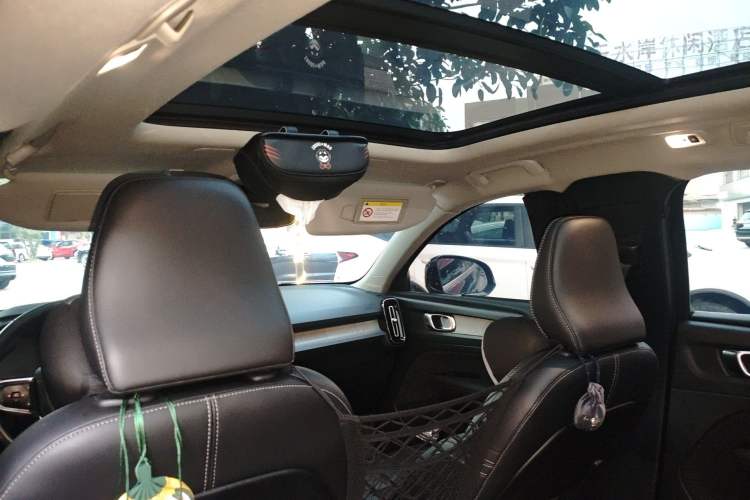 Used Volvo XC40 2021 T4 Four-Wheel Drive Smart Luxury Edition Headliner