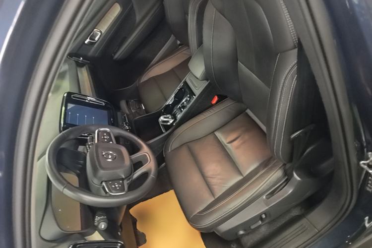 Used Volvo XC40 2021 T4 Four-Wheel Drive Smart Luxury Edition Left Front Seat