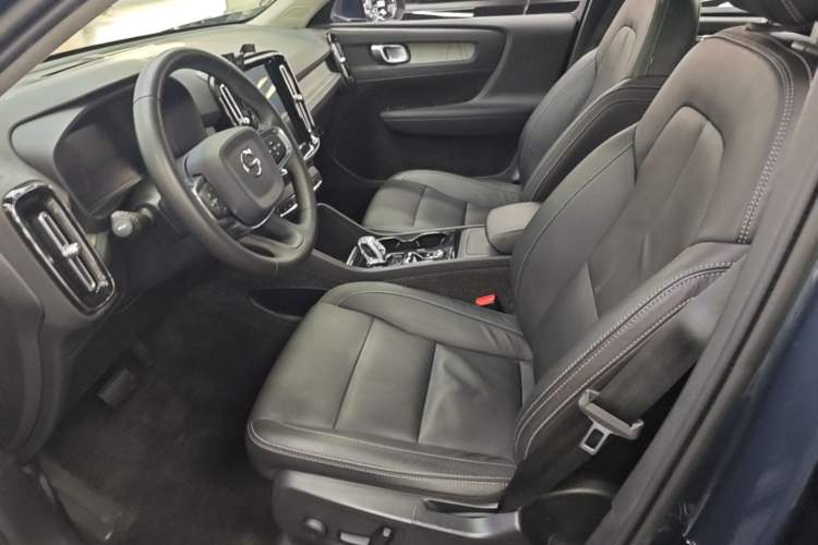Used Volvo XC40 2021 T4 Four-Wheel Drive Smart Luxury Edition Left Front Seat