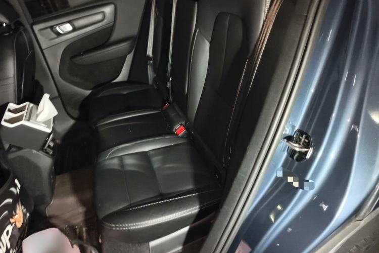 Used Volvo XC40 2021 T4 Four-Wheel Drive Smart Luxury Edition Left Rear Seat