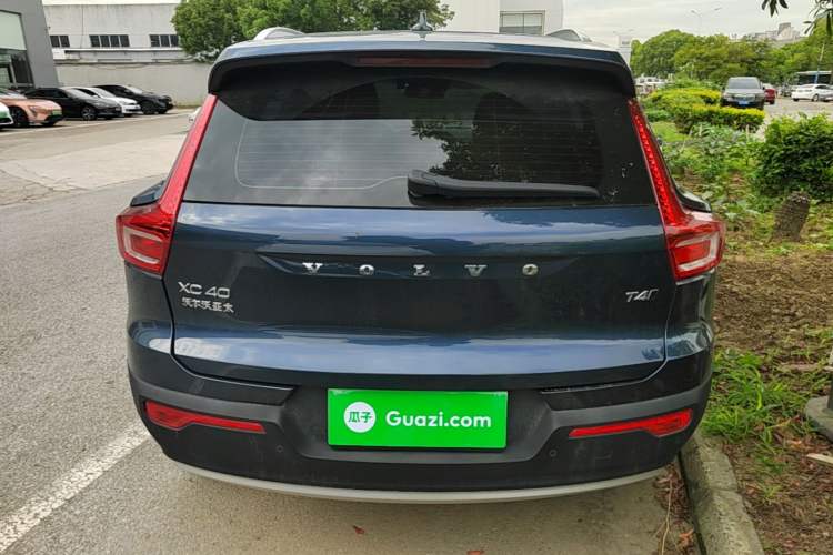 Used Volvo XC40 2021 T4 4x4 SmartDrive Fashion Edition Rear