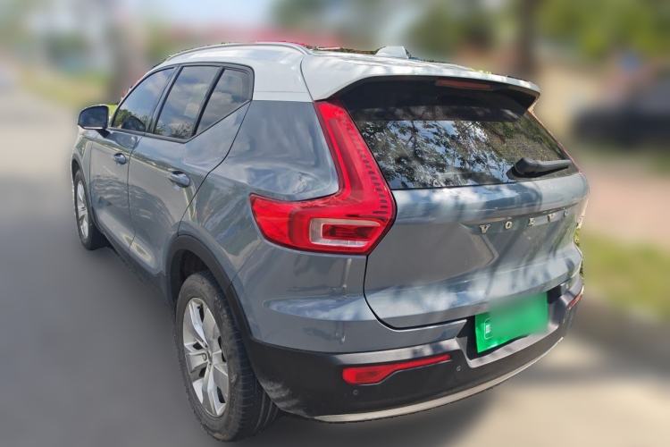 Used Volvo XC40 2021 T4 4x4 SmartDrive Fashion Edition Rear Left 45 Deg