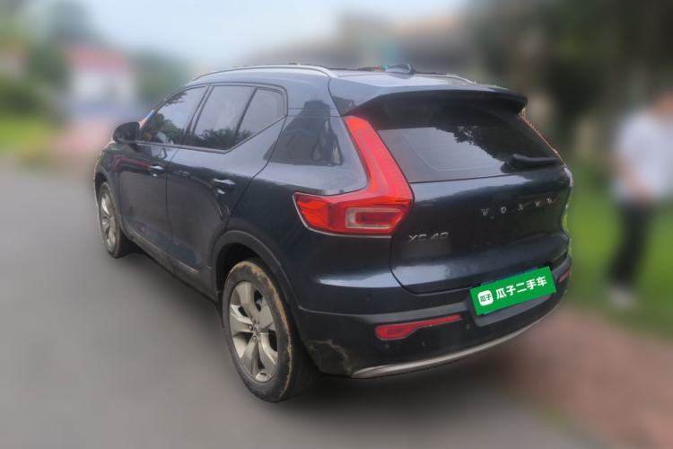 Used Volvo XC40 2021 T4 4x4 SmartDrive Fashion Edition Rear Left 45 Deg