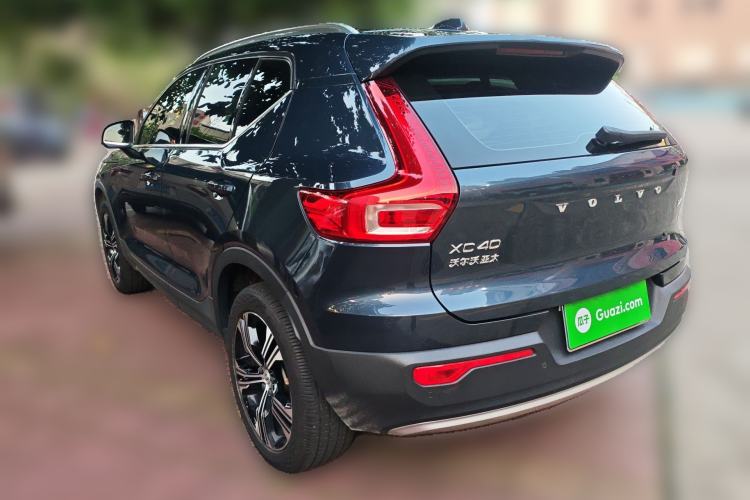 Used Volvo XC40 2021 T4 Four-Wheel Drive Smart Luxury Edition Rear Left 45 Deg