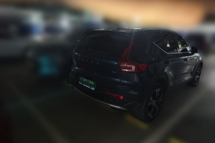 Used Volvo XC40 2021 T4 Four-Wheel Drive Smart Luxury Edition Rear Right 45 Deg