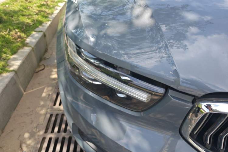 Used Volvo XC40 2021 T4 4x4 SmartDrive Fashion Edition Right Front Headlight