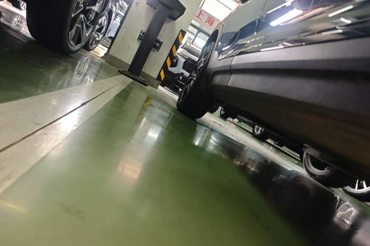 Used Volvo XC40 2021 T4 Four-Wheel Drive Smart Luxury Edition Right Side Sill