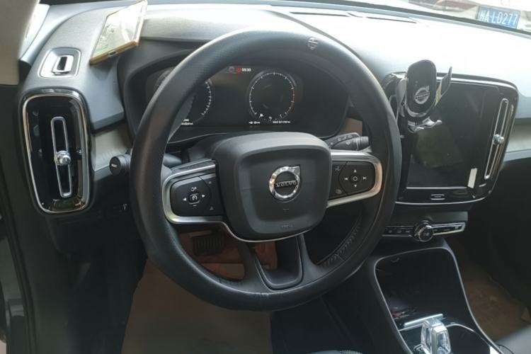 Used Volvo XC40 2021 T4 Four-Wheel Drive Smart Luxury Edition Steering Wheel