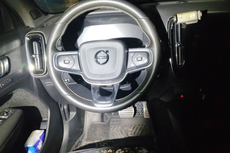 Used Volvo XC40 2021 T4 Four-Wheel Drive Smart & Sporty Edition Steering Wheel