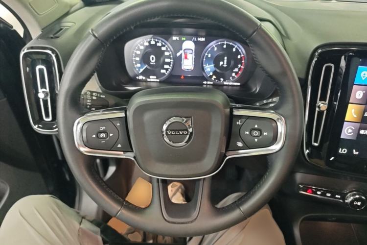 Used Volvo XC40 2021 T4 Four-Wheel Drive Smart Luxury Edition Steering Wheel