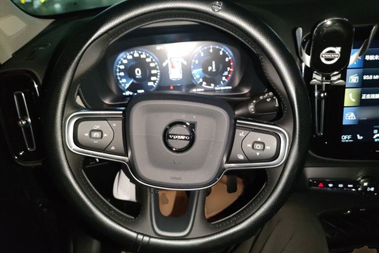 Used Volvo XC40 2021 T4 Four-Wheel Drive Smart Luxury Edition Steering Wheel