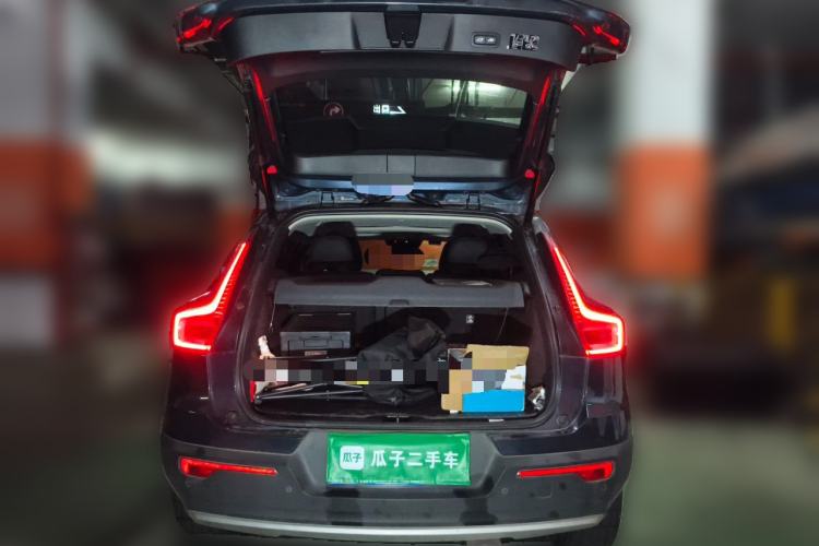 Used Volvo XC40 2021 T4 Four-Wheel Drive Smart Luxury Edition Trunk