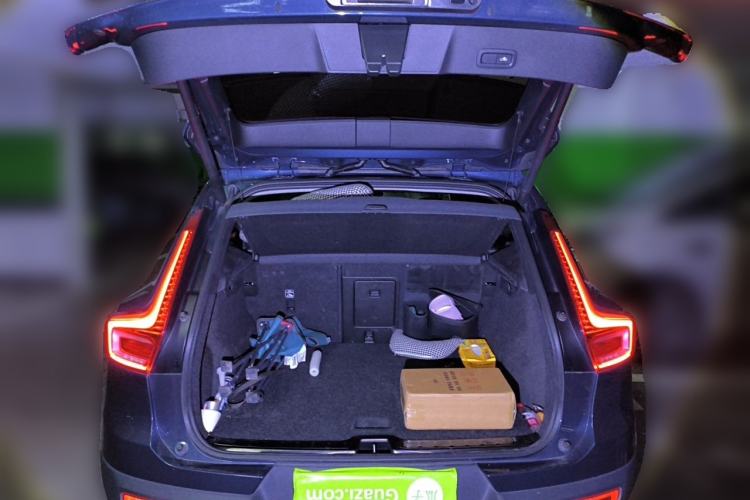 Used Volvo XC40 2021 T3 Zhiyuan Luxury Edition Trunk