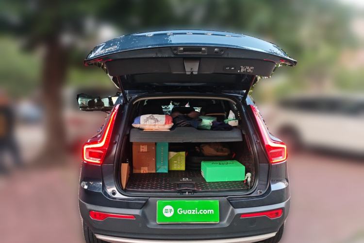 Used Volvo XC40 2021 T4 Four-Wheel Drive Smart Luxury Edition Trunk