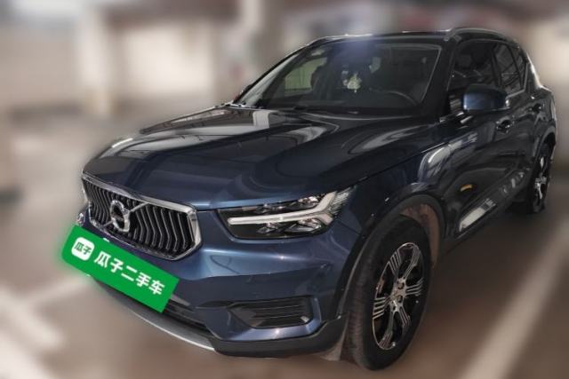 Używany Volvo XC40 2021 T3 Zhiyuan Luxury Edition