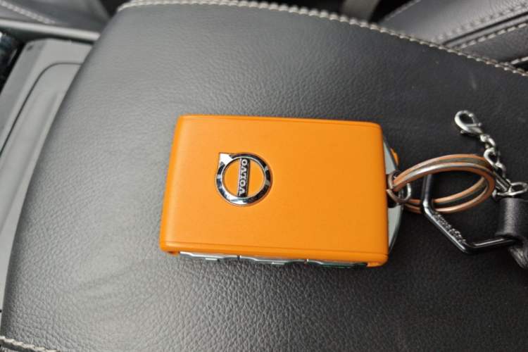 Used Volvo XC40 2021 T4 Four-Wheel Drive Smart Luxury Edition Vehicle Key