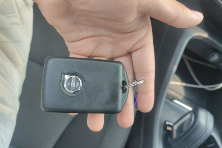 Used Volvo XC40 2021 T4 4x4 SmartDrive Fashion Edition Vehicle Key