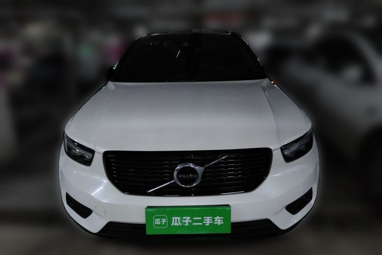 Used Volvo XC40 2021 T4 Four-Wheel Drive Smart & Sporty Edition Front