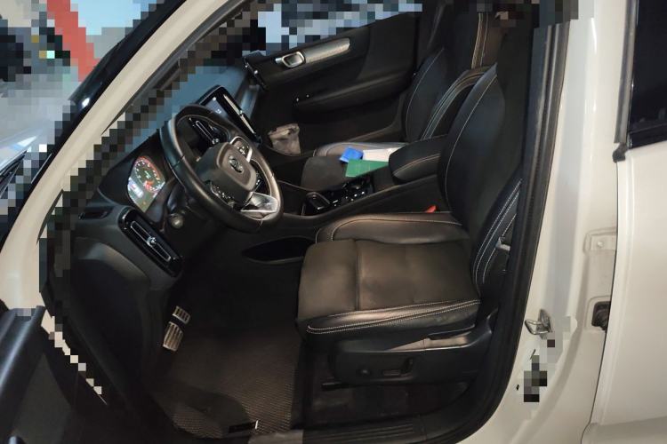 Used Volvo XC40 2021 T4 Four-Wheel Drive Smart & Sporty Edition Left Front Seat