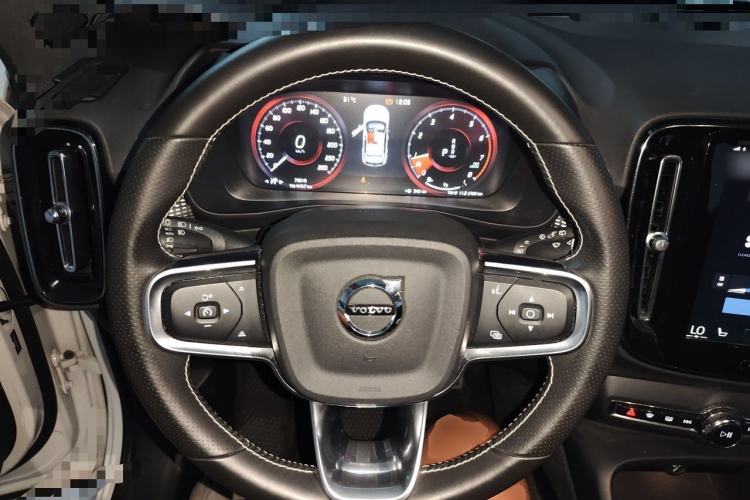 Used Volvo XC40 2021 T4 Four-Wheel Drive Smart & Sporty Edition Steering Wheel