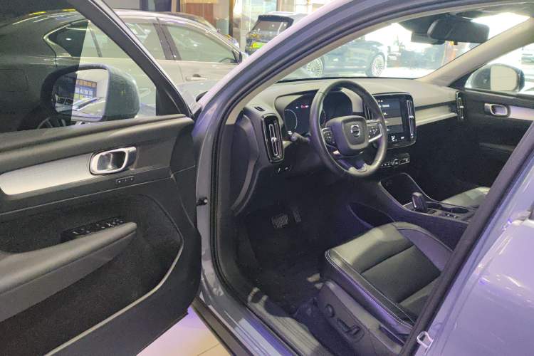Used Volvo XC40 2021 T3 Smart & Stylish Edition Driver Seat