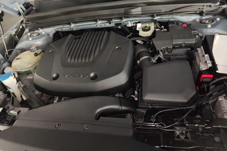 Used Volvo XC40 2021 T3 Smart & Stylish Edition Engine Bay