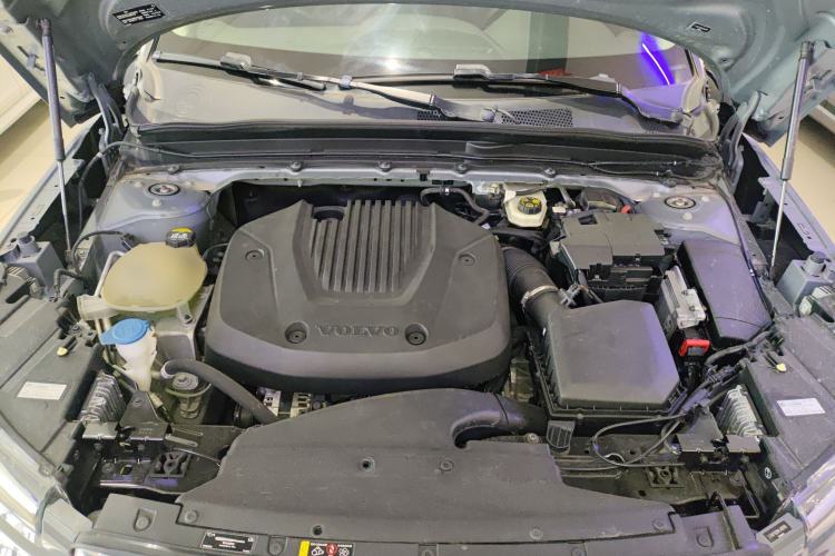 Used Volvo XC40 2021 T3 Smart & Stylish Edition Engine Bay