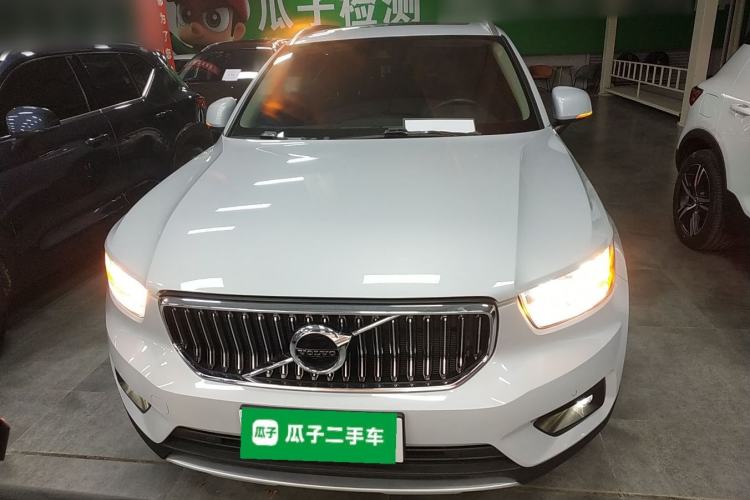 Used Volvo XC40 2021 T4 Four-Wheel Drive Smart Luxury Edition Exterior 1