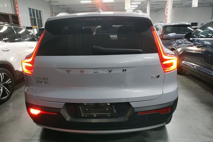 Used Volvo XC40 2021 T4 Four-Wheel Drive Smart Luxury Edition Exterior 4