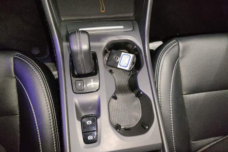 Used Volvo XC40 2021 T3 Smart & Stylish Edition Gear Lever
