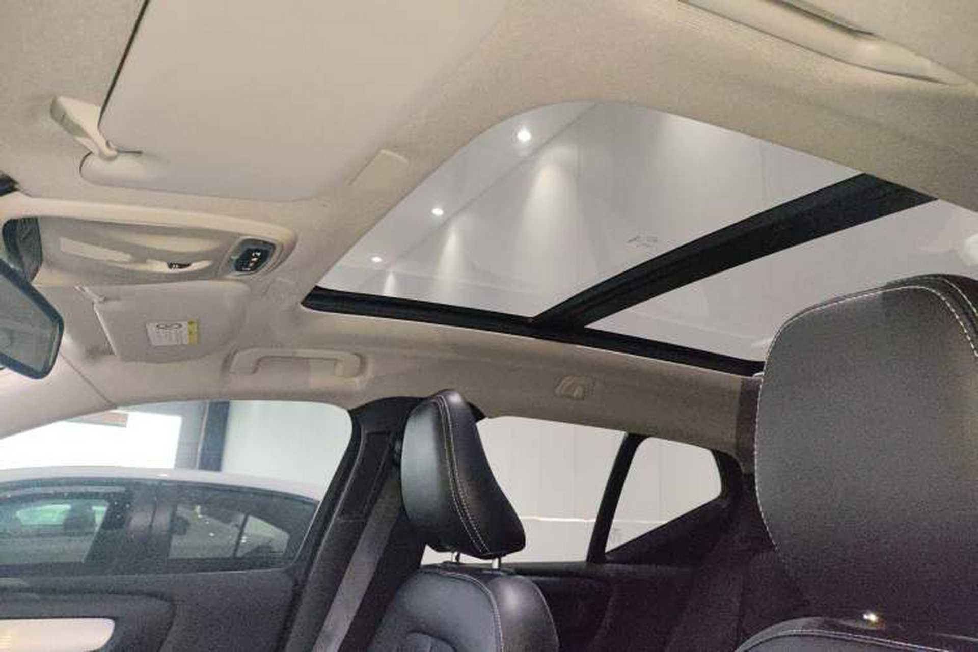 Used Volvo XC40 2021 T3 Smart & Stylish Edition Headliner