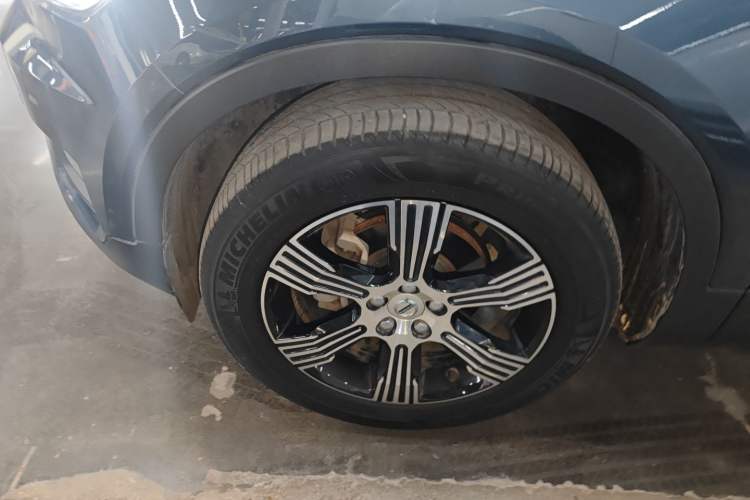 Used Volvo XC40 2021 T3 Zhiyuan Luxury Edition Left Front Wheel Hub