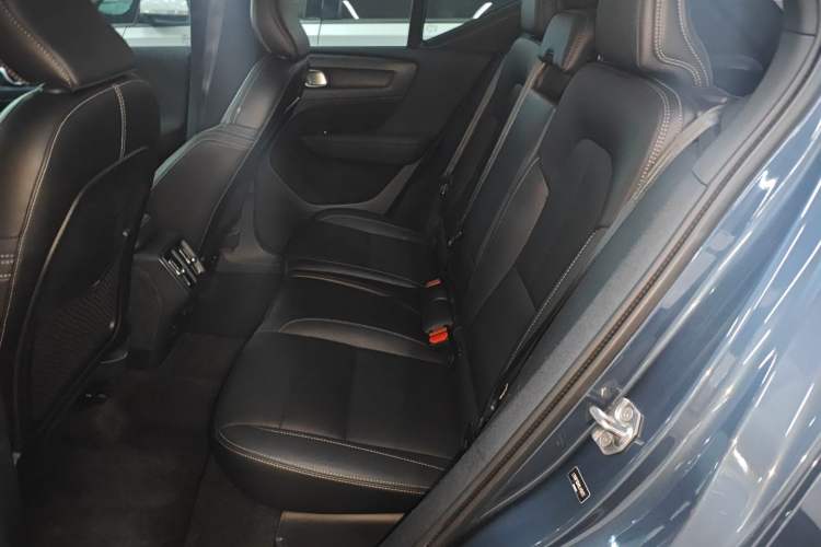 Used Volvo XC40 2021 T3 Zhiyuan Luxury Edition Left Rear Seat