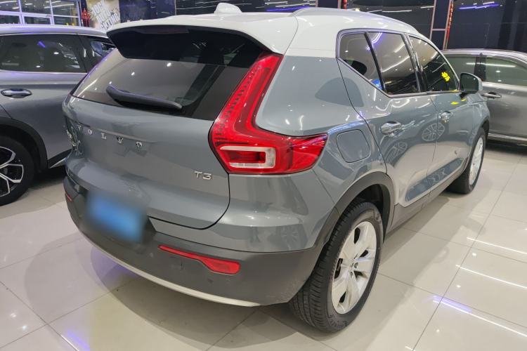 Used Volvo XC40 2021 T3 Smart & Stylish Edition Rear Right 45 Deg