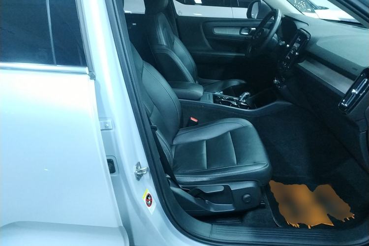Used Volvo XC40 2021 T4 Four-Wheel Drive Smart Luxury Edition Right Front Seat