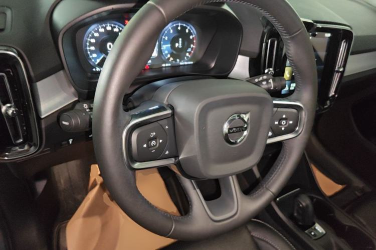 Used Volvo XC40 2021 T3 Smart & Stylish Edition Steering Wheel